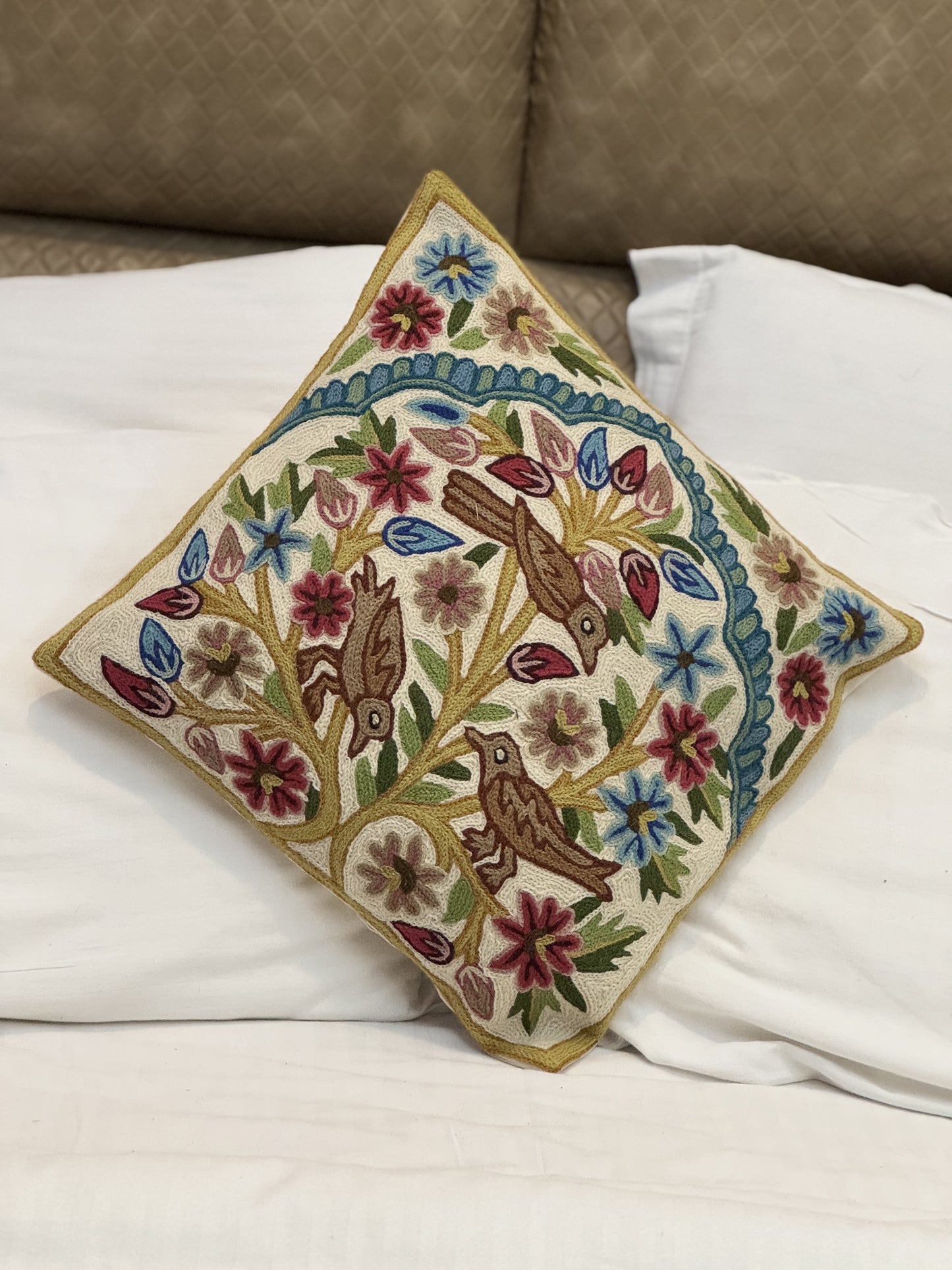 Mehraab Daar Handmade Chainstitch Cushion Cover (Set of Two)