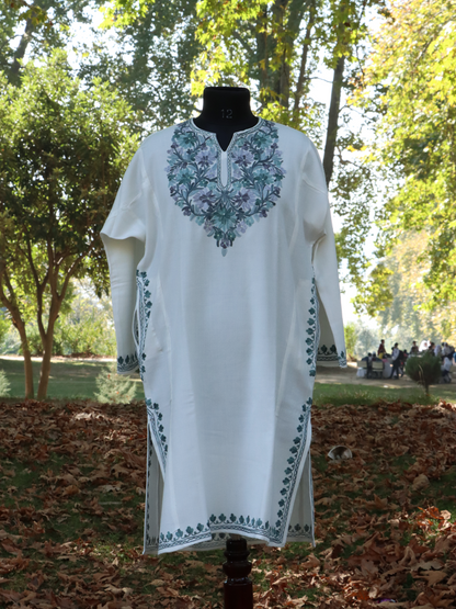 Nava-e-Poshkaar: Poshkar White Aari Embriodery pheran